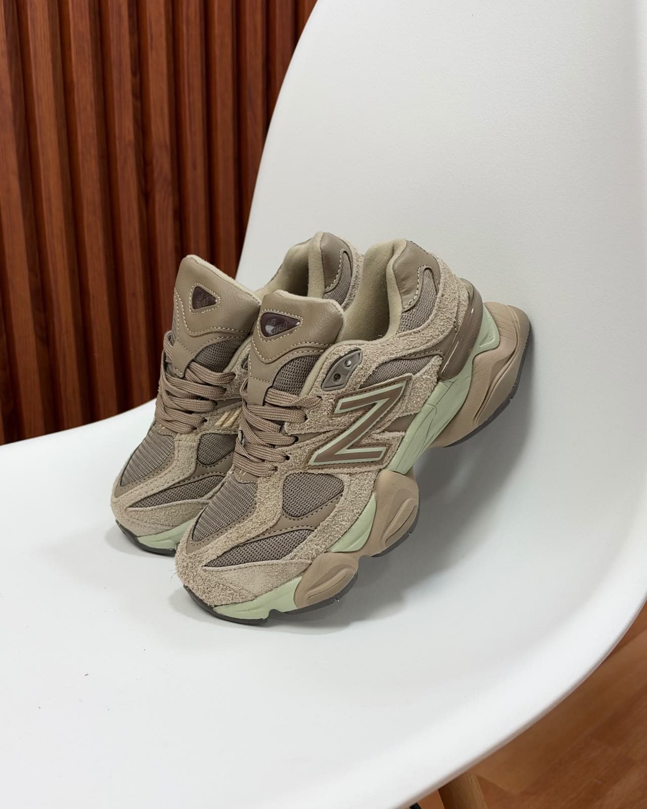 NEW BALANCE 9060 CAFE 2