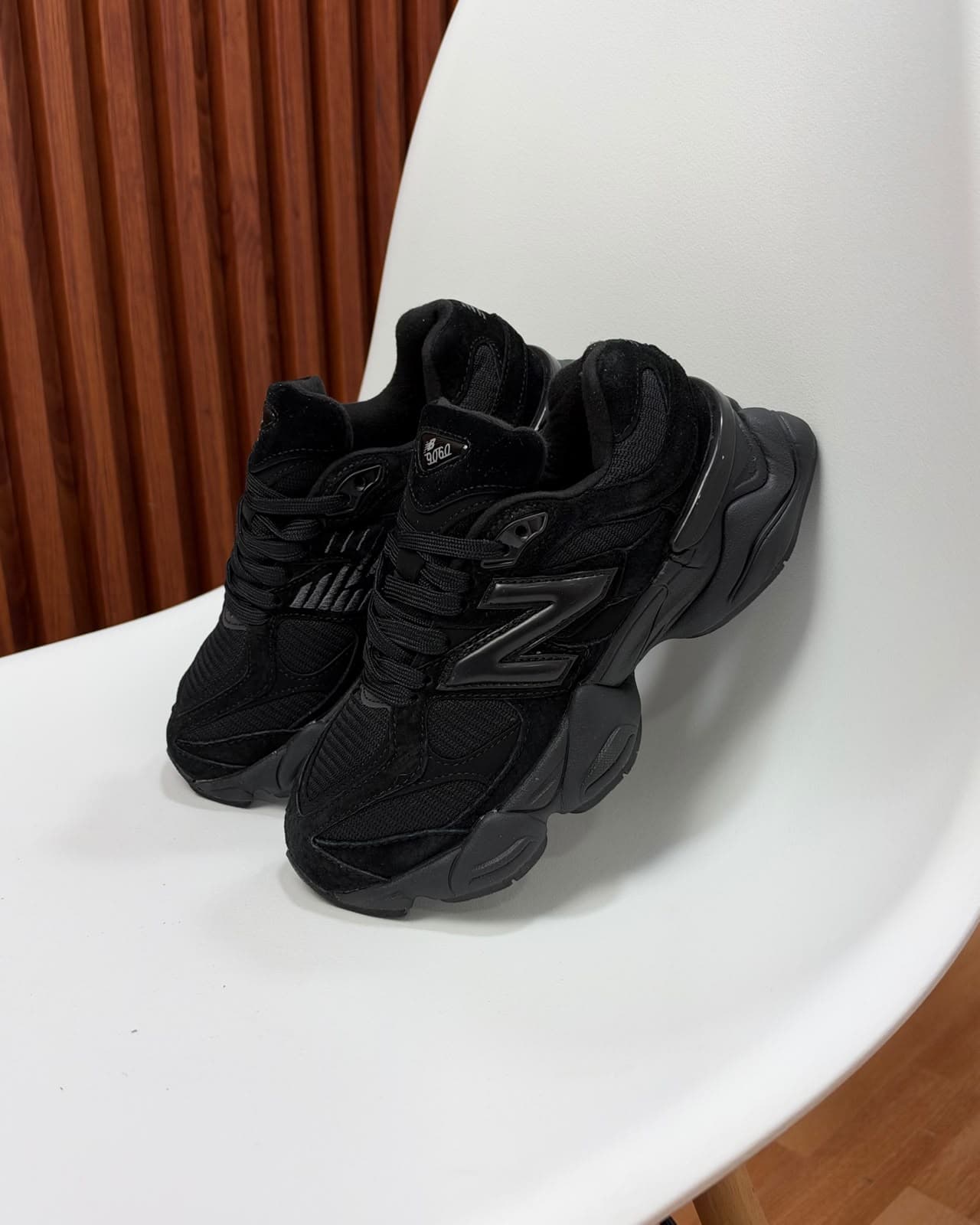 NEW BALANCE 9060 NEGRO 2