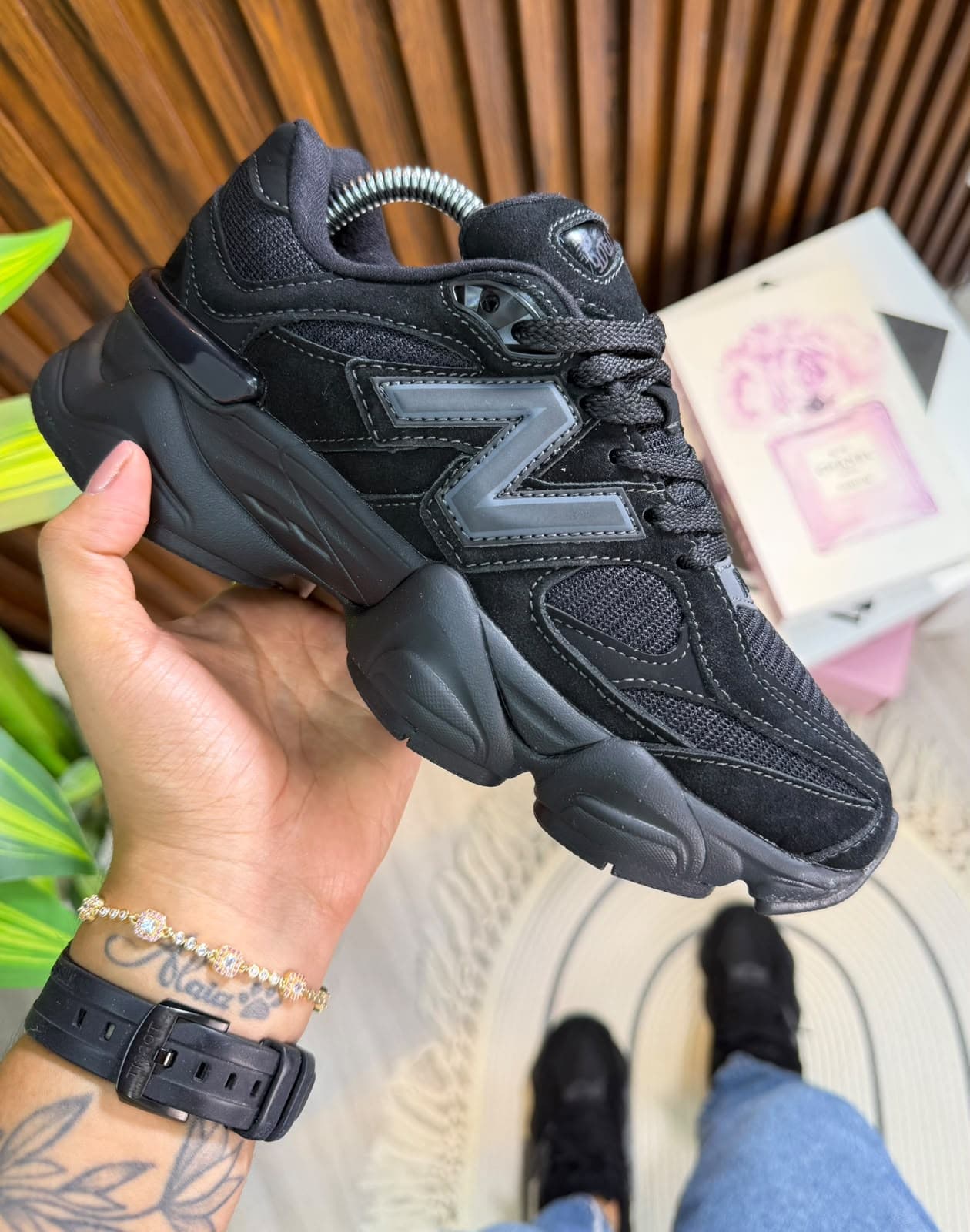 NEW BALANCE 9060 NEGRO 3