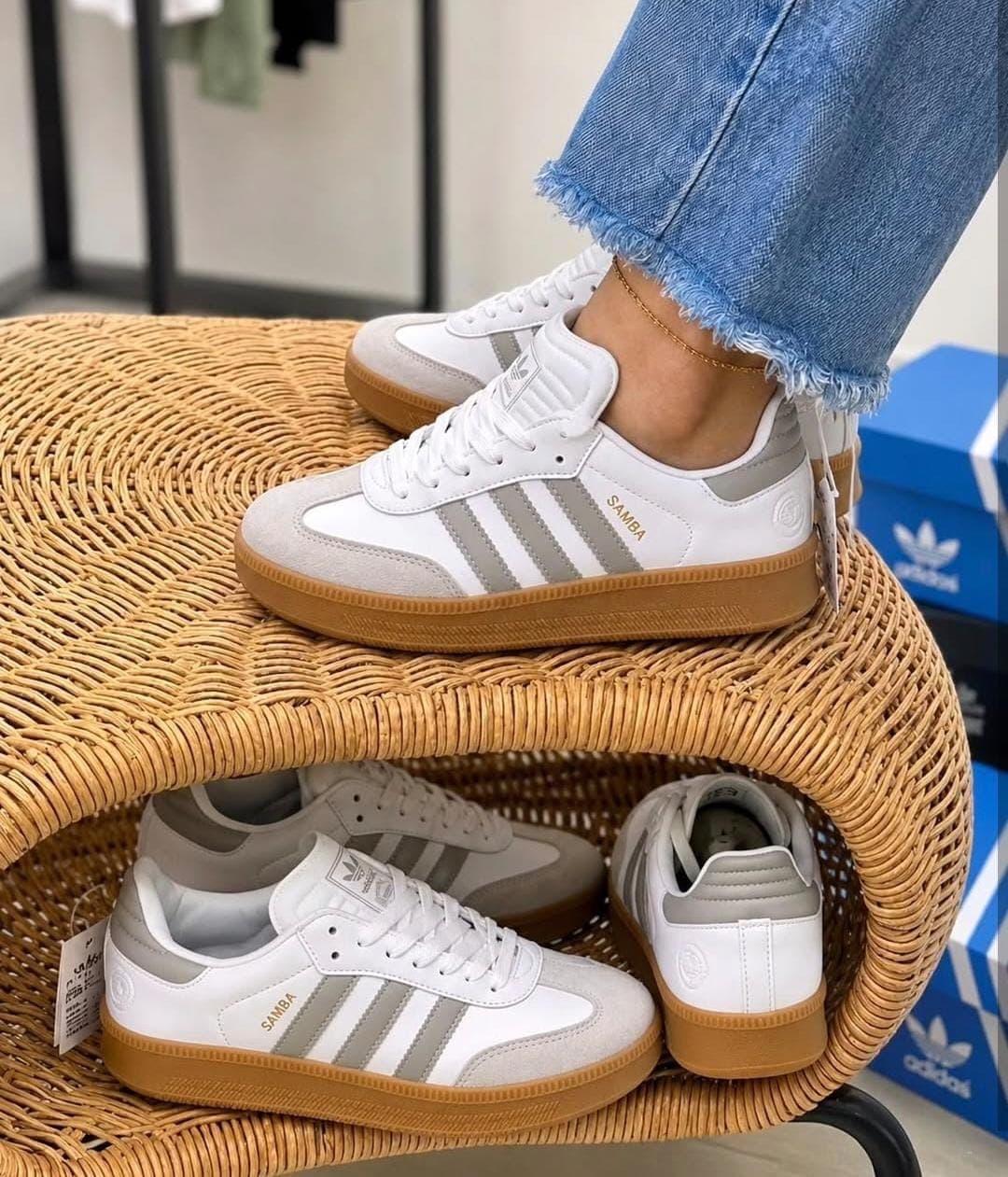 ADIDAS SAMBA PLATAFORMA BLANCA GRIS